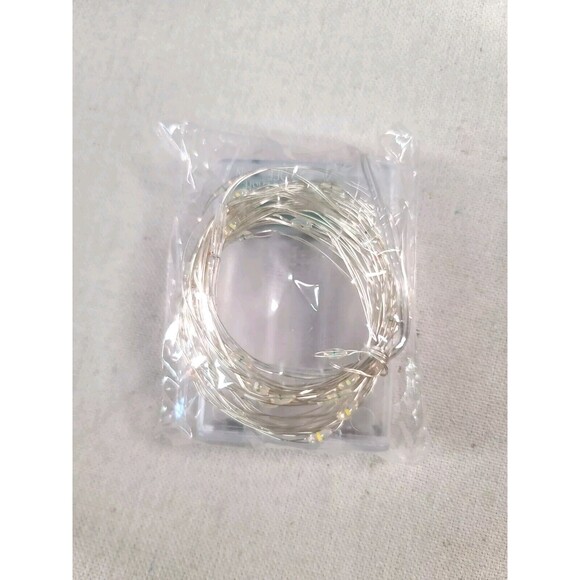 NWT (SET OF 2)  5 Foot Tinsel Christmas Tree Red/ Silver Battery Lighting& Star - Picture 5 of 12